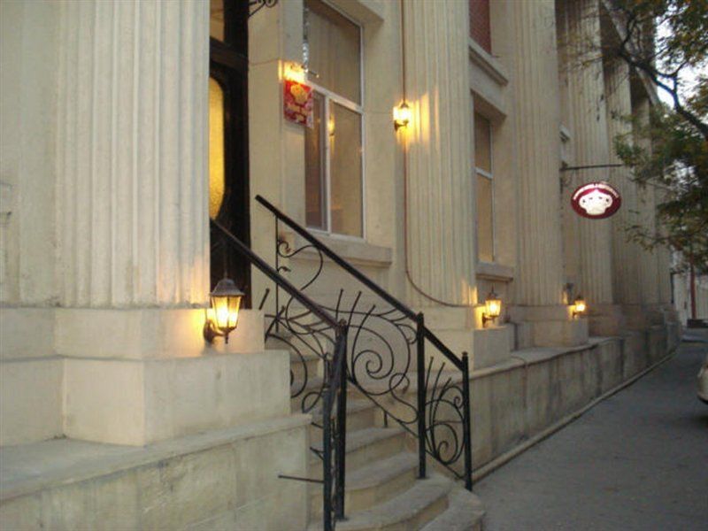 Hotel Empire Business Bakoe Buitenkant foto